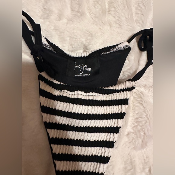 Vincija Bikini - Picture 5 of 5